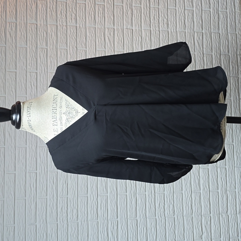 Lush 3/4 Sleeve Blouse